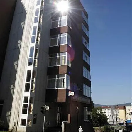Hotel Liberec 호텔 리베레츠