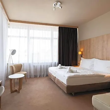 Hotel Liberec 3* 리베레츠