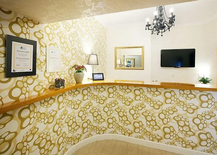 Hotel Liberec 호텔